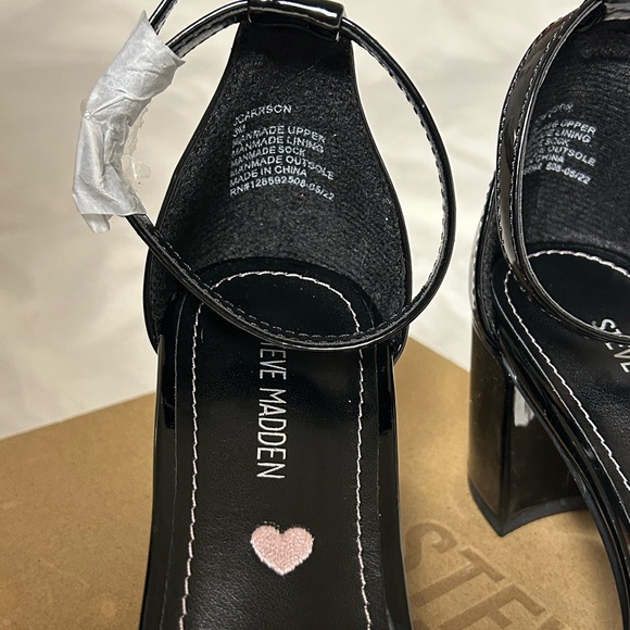 Steve Madden Lids Patent Black Heel - Picture 5 of 6